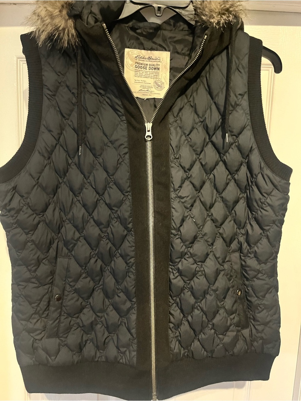 Eddie Bauer Women's Quilted Goose Down Vest - Black